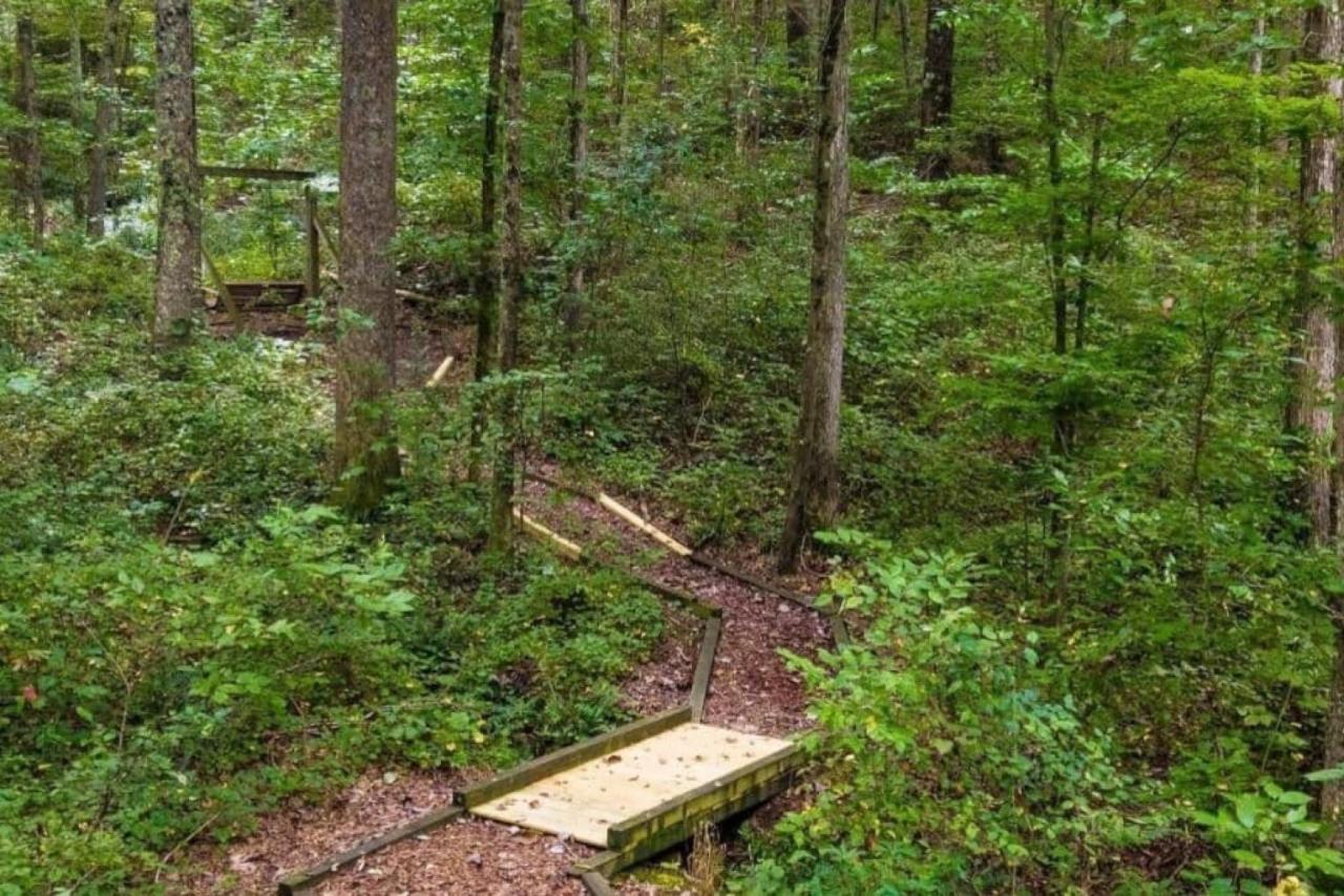 Serenity Escape Treehouse On 14 Acres Near Little River Canyon 포트페이네 외부 사진