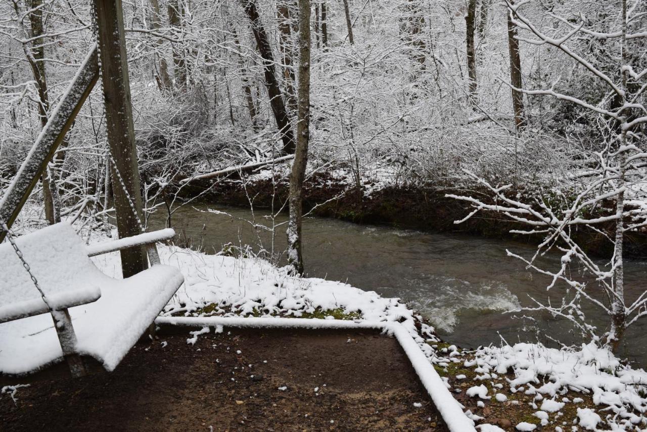 Serenity Escape Treehouse On 14 Acres Near Little River Canyon 포트페이네 외부 사진