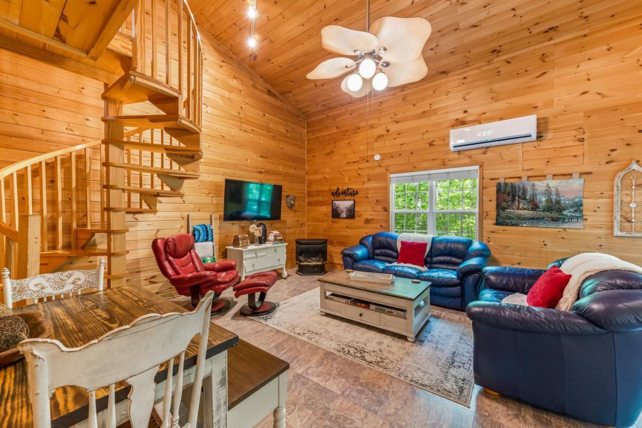Serenity Escape Treehouse On 14 Acres Near Little River Canyon 포트페이네 외부 사진